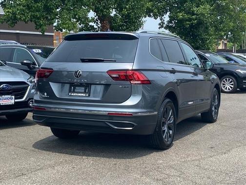 2024 Volkswagen Tiguan 2.0T SE 4MOTION