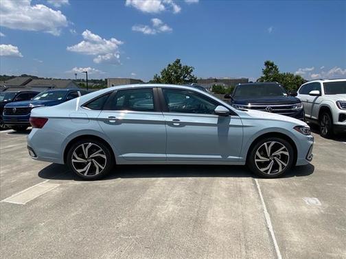 2025 Volkswagen Jetta 1.5T SEL