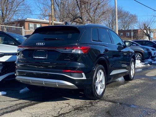 2023 Audi Q4 e-tron Premium 50 quattro