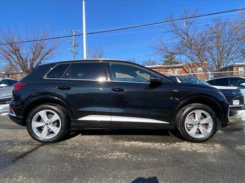 2023 Audi Q4 e-tron Premium 50 quattro