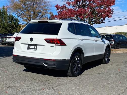 2022 Volkswagen Tiguan 2.0T SE 4MOTION