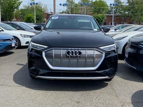 2020 Audi e-tron Sportback Premium Plus