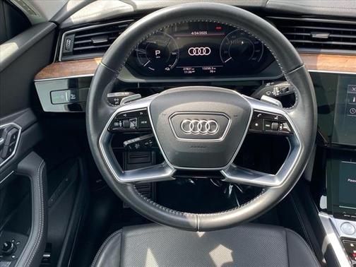 2020 Audi e-tron Sportback Premium Plus