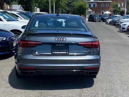 2023 Audi A4 45 S line Premium Plus