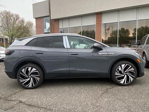 2025 Volkswagen ID.4 Pro S Plus