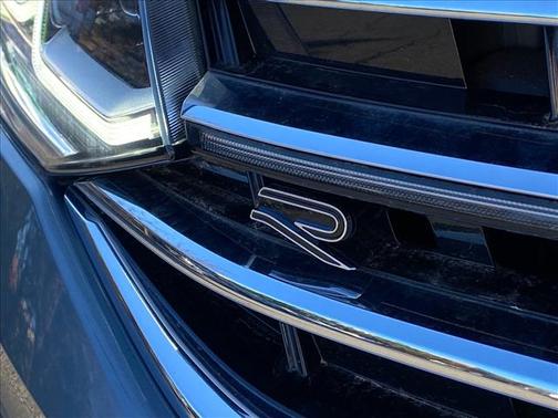 2024 Volkswagen Tiguan 2.0T SEL R-Line 4MOTION