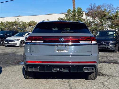 2024 Volkswagen Atlas Cross Sport 2.0T SEL