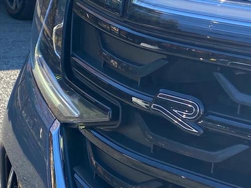 2024 Volkswagen Atlas Cross Sport 2.0T SEL