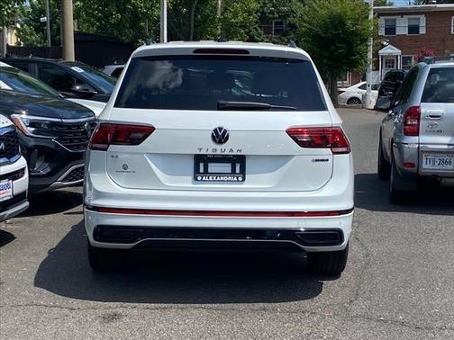 2022 Volkswagen Tiguan 2.0T SE R-Line Black 4MOTION