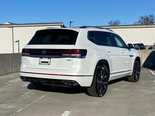 2024 Volkswagen Atlas 2.0T SEL Premium R-Line 4MOTION