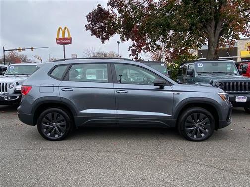 2024 Volkswagen Taos 1.5T S