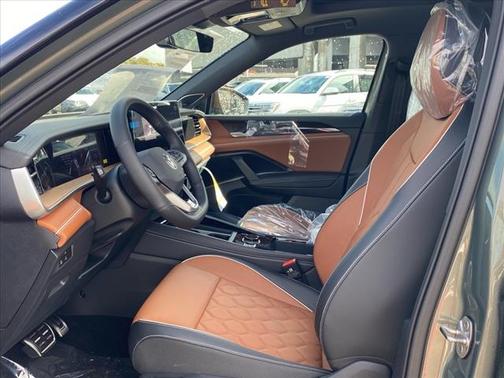 2026 Volkswagen Tiguan 2.0T SEL R-Line 4MOTION