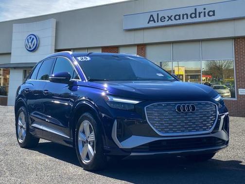 2025 Audi Q4 e-tron Premium 55 quattro