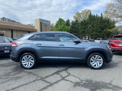 2021 Volkswagen Atlas Cross Sport 2.0T SE w/Technology 4MOTION