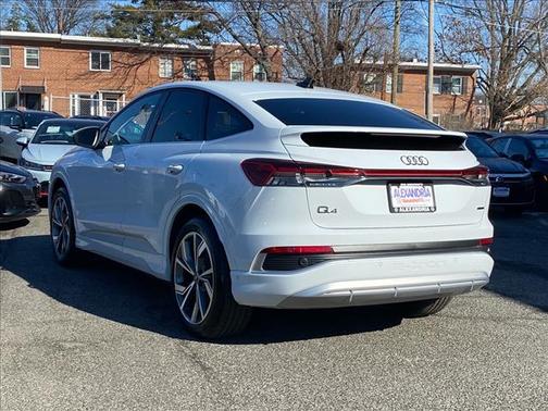2024 Audi Q4 e-tron Sportback Premium Plus 55 quattro