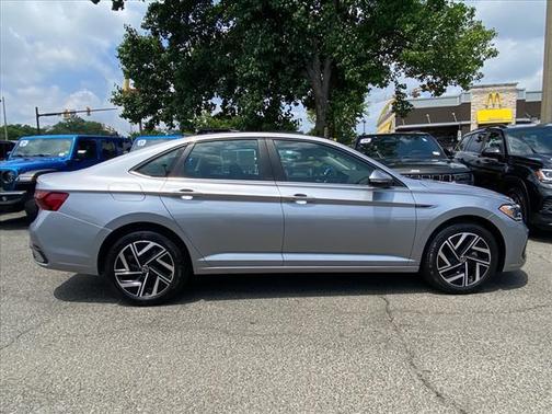 2024 Volkswagen Jetta 1.5T SEL