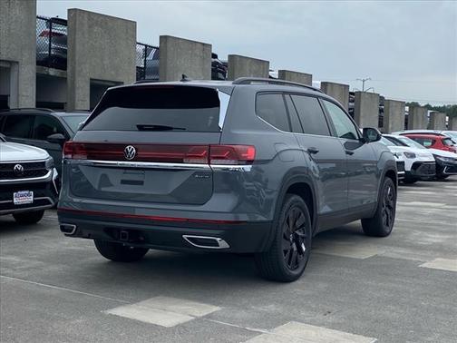 2026 Volkswagen Atlas 2.0T SE w/Technology 4MOTION