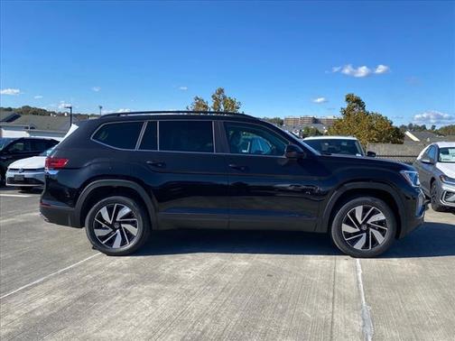 2026 Volkswagen Atlas 2.0T SE w/Technology 4MOTION