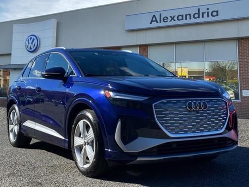 2025 Audi Q4 e-tron Premium Plus 55 quattro