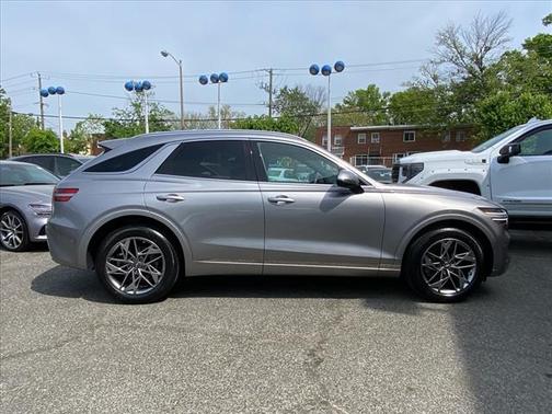 2022 Genesis GV70 2.5T Standard