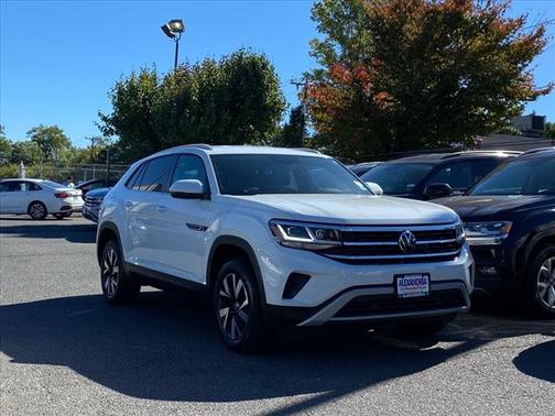 2022 Volkswagen Atlas Cross Sport 2.0T SE