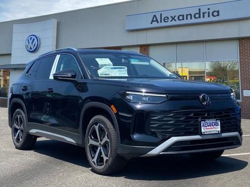 2025 Volkswagen Tiguan 2.0T SE R-Line Black 4MOTION