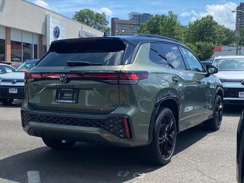 2025 Volkswagen Tiguan 2.0T SE R-Line Black 4MOTION