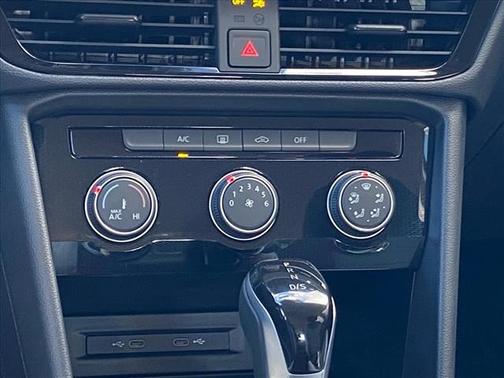 2025 Volkswagen Taos 1.5T S