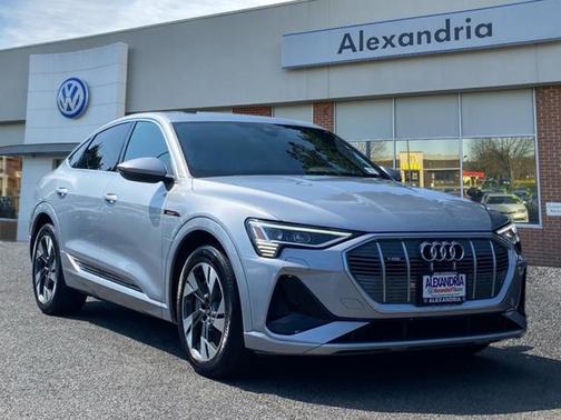2022 Audi e-tron Sportback S line Premium