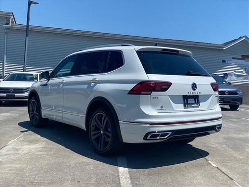 White Pearl 2022 Volkswagen Tiguan 2.0T SEL R-Line 4MOTION