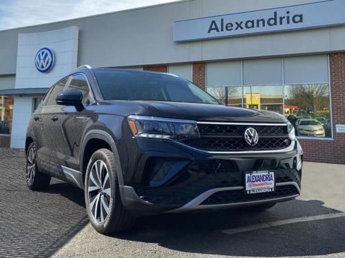 2023 Volkswagen Taos 1.5T SE