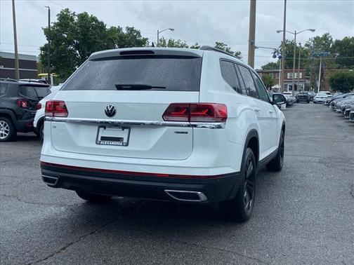 2023 Volkswagen Atlas 2.0T SE w/Technology 4MOTION