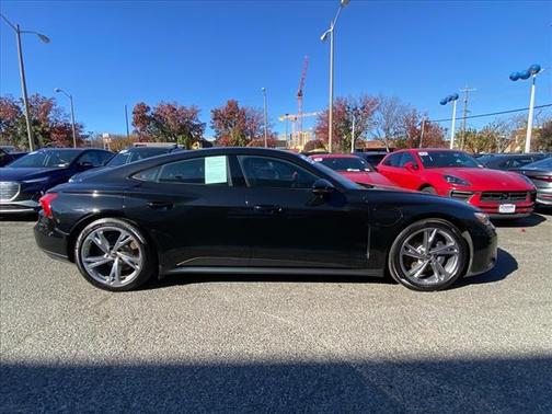 2023 Audi e-tron GT Premium Plus quattro