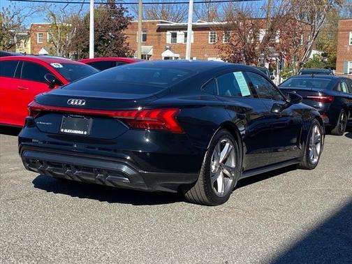 2023 Audi e-tron GT Premium Plus quattro