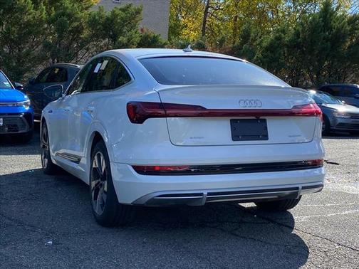 2022 Audi e-tron Sportback S line Prestige
