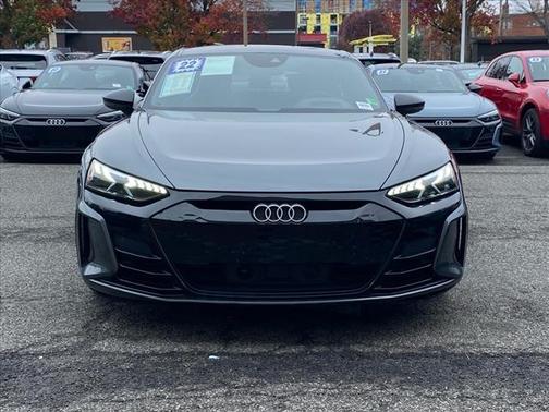 2022 Audi e-tron GT Prestige