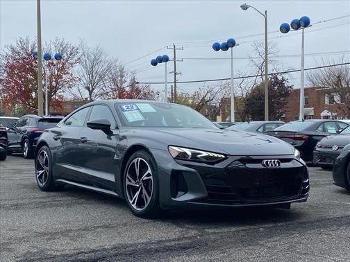 2022 Audi e-tron GT Prestige