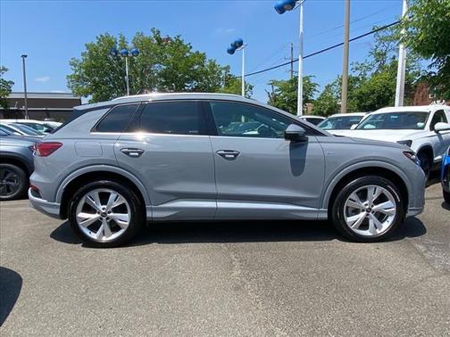 2023 Audi Q4 e-tron Premium Plus quattro