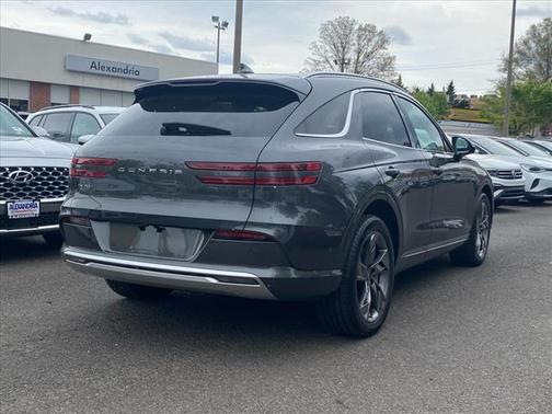 2025 Genesis Electrified GV70 Advanced