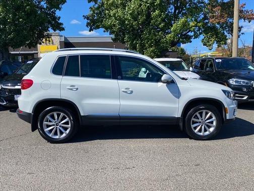 2017 Volkswagen Tiguan 2.0T Wolfsburg Edition