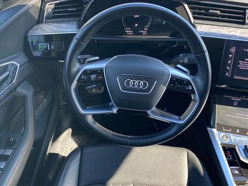 2024 Audi Q8 e-tron Premium Plus