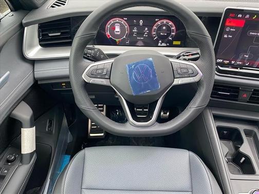 2026 Volkswagen Tiguan 2.0T SE R-Line Black 4MOTION