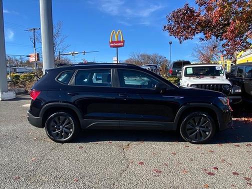 2024 Volkswagen Taos 1.5T S