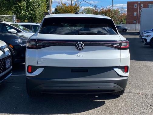 2025 Volkswagen ID.4 Pro