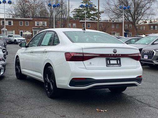 2025 Volkswagen Jetta 1.5T SE