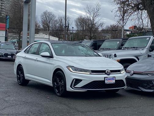 2025 Volkswagen Jetta 1.5T SE