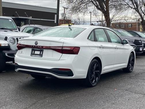 2025 Volkswagen Jetta 1.5T SE