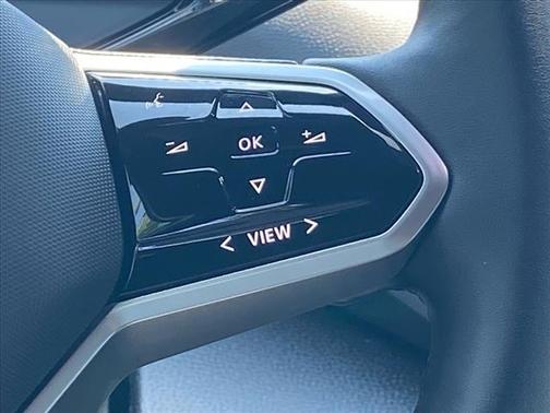 2023 Volkswagen ID.4 Standard
