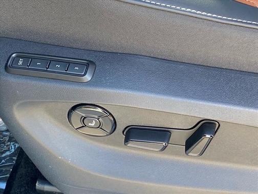 2026 Volkswagen Tiguan 2.0T SEL R-Line 4MOTION