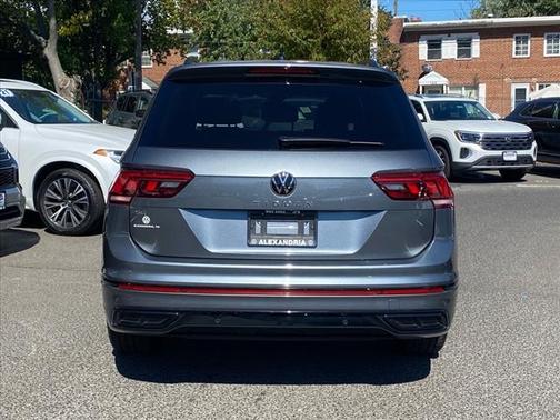 2023 Volkswagen Tiguan 2.0T SE R-Line Black